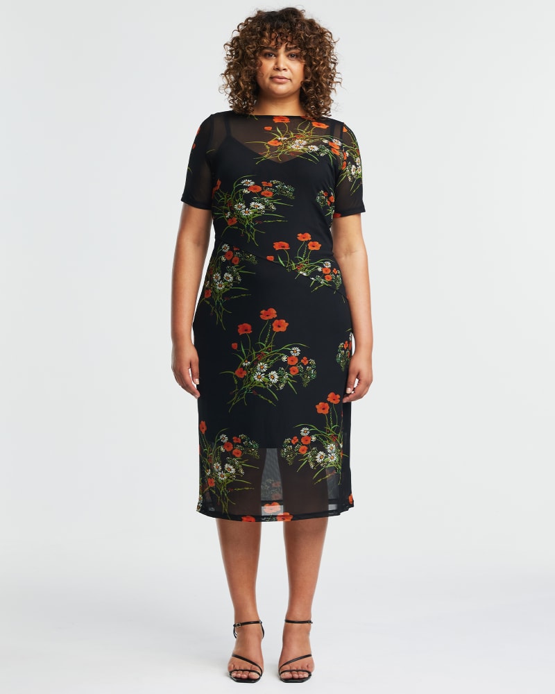 Front of a model wearing a size 16W Bouquet Mesh Dress in Print by Estelle. | dia_product_style_image_id:344501